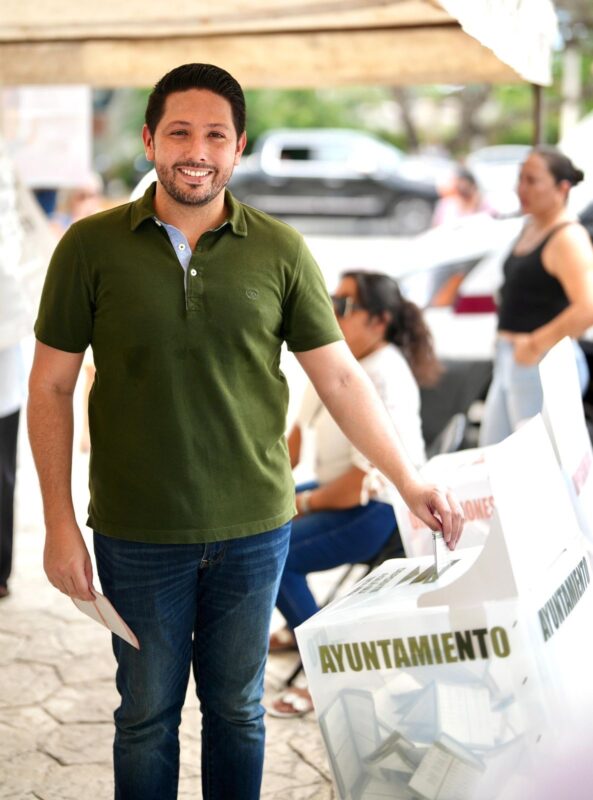 Vota el candidato a diputado local por el Distrito 11 de la colación "Sigamos Haciendo Historia", Renan Sánchez Tajonar 2 b9e53e91 f06e 4e70 9c87 c9e2b63c5872 1