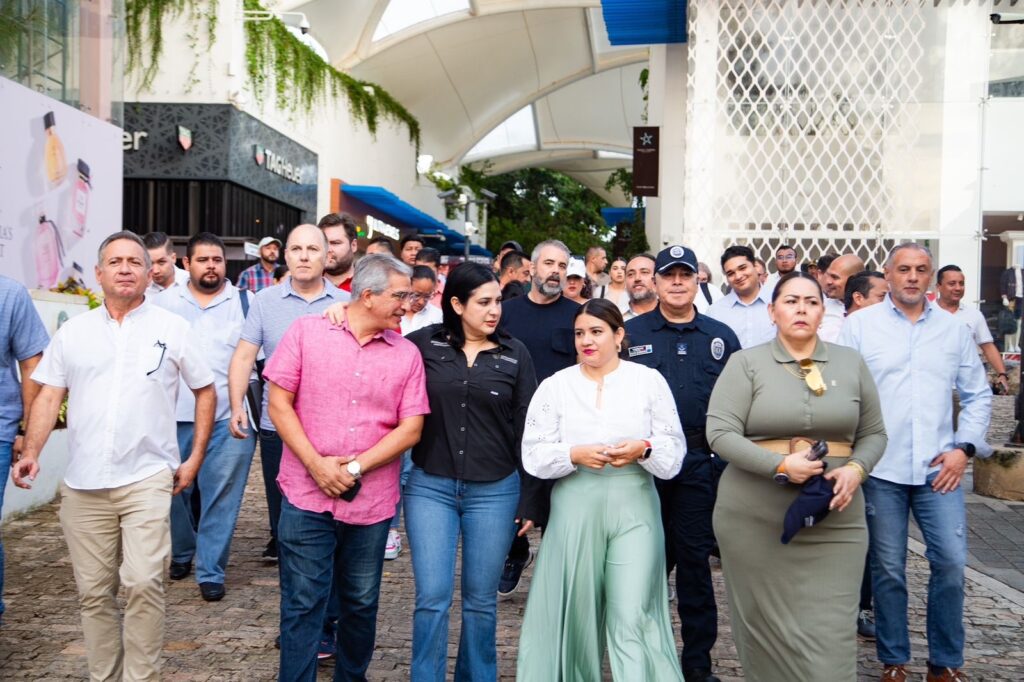 En equipo con el empresariado por la Quinta Avenida: Estefanía Mercado 1 94c3b634 d413 40d2 9df5 54fba17e09f1 1
