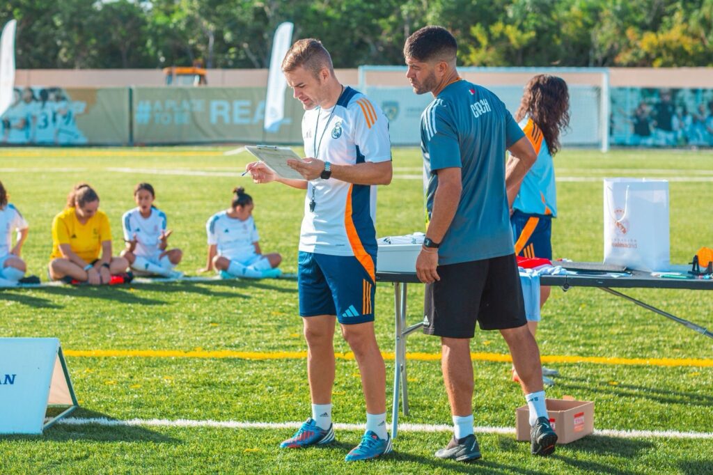 La Fundación del Real Madrid realiza jornada altruista en Tulum 2 e7179d30 1481 4266 bcc8 fea6d14273e6 1
