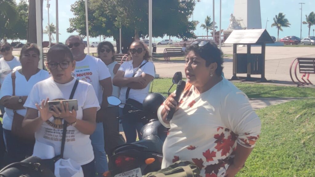 Realizan docentes asamblea informativa en Chetumal; anuncian mega marcha este jueves 3 f65b9fa5 e52c 491e 9527 23724402cef7 1