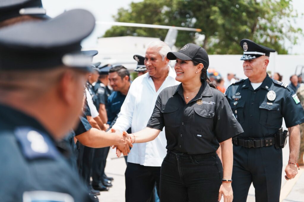 Trabaja Raciel López Salazar de la mano con la Presidenta de Playa del Carmen para la recuperación de la paz social en el municipio 3 5824a816 8d2b 43b4 87dc e94da43b378d 1