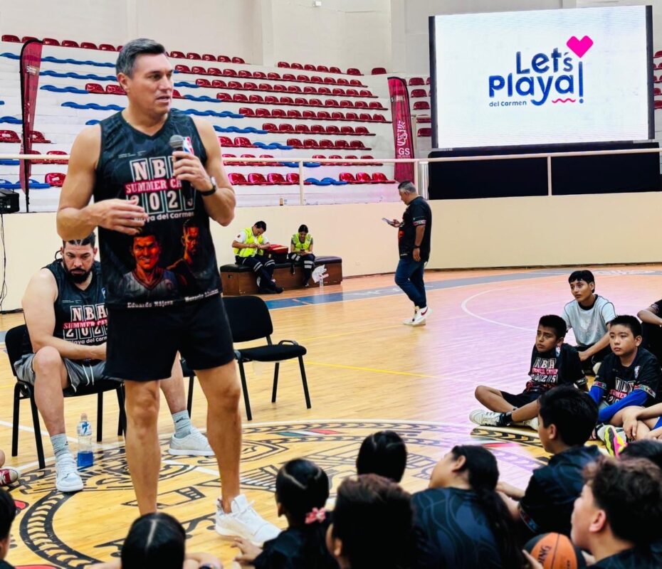 Eduardo Nájera y Horacio Llamas comparten su experiencia a jóvenes basquetbolistas de Playa del Carmen durante el NBA Summer Camp 1 61115f50 acd6 46dc 9e69 6abe156b8585 1