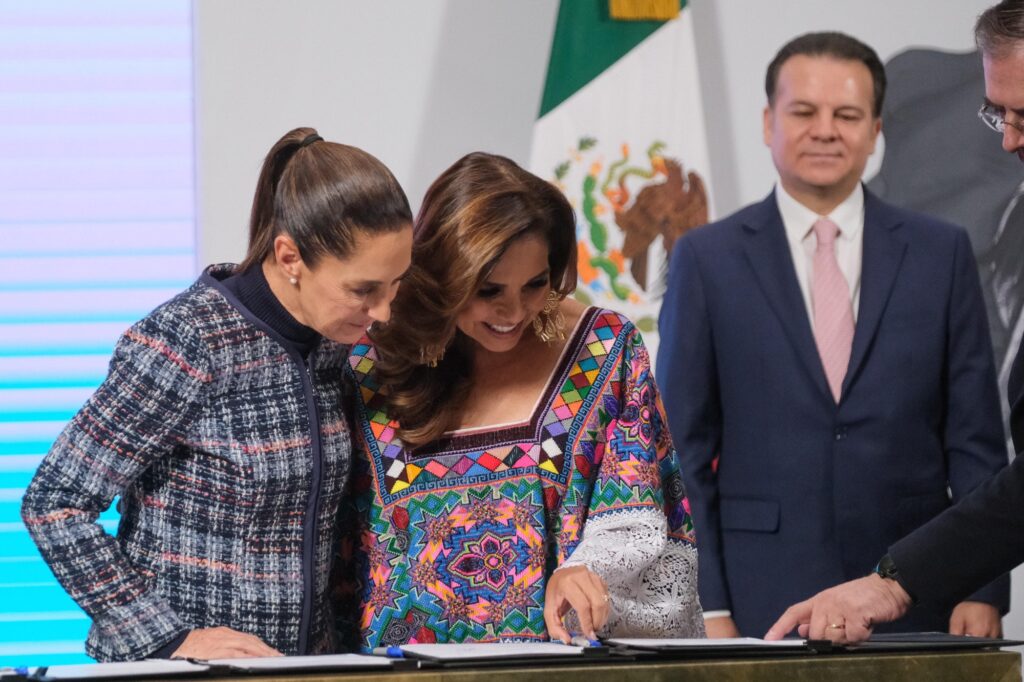 Firma Quintana Roo, el Polo de Desarrollo Económico para el Bienestar; más empleo, inversión y una economía justa para Chetumal 3 6dbd6a2a 13d5 422d 9229 a4c21f8902d6 1