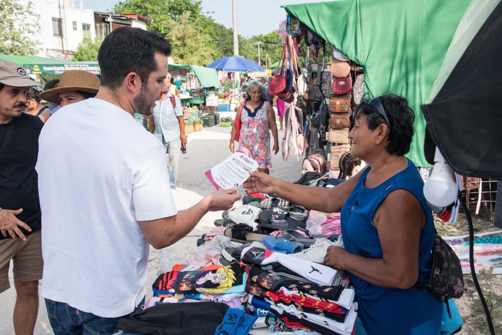 Atiende la Asamblea Bienestar para el Pueblo a más de mil 900 cancunenses en sus primeras ediciones: Pablo Bustamante 1 044e1eaf f48c 4fd1 820b a758ecdb6d6b 1