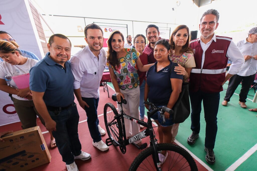 Mara Lezama lleva justicia social y prosperidad compartida a habitantes de Xul-Ha con la Caravana del Bienestar 4 4e67be58 85fa 4006 a107 d0e80e96c229 1