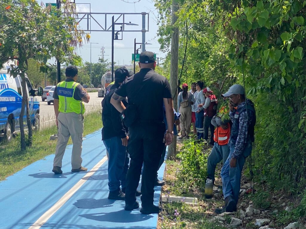 Ciclistas se lesionan al enredarse con cableado suelto de Telmex en Playa del Carmen 2 581ce9a8 43eb 4850 ac02 d9aca7292df9 1