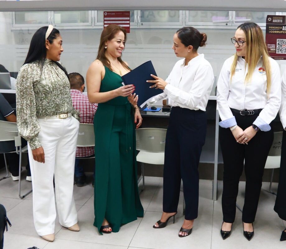 Ana Paty Peralta fomenta la actividad comercial regularizada 1 75ade3c2 e5e1 4c42 8a05 0db37263ad72 1