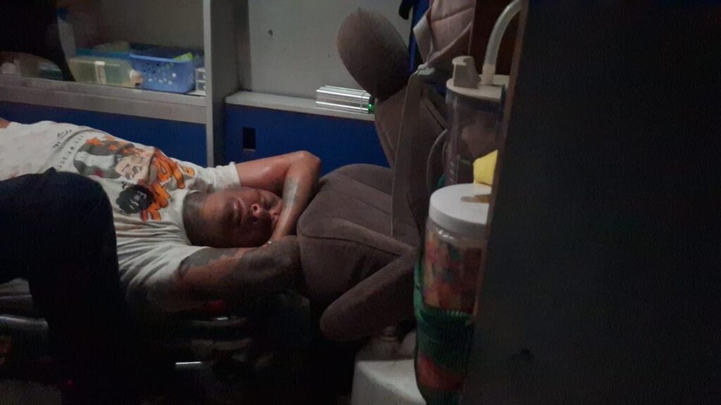 Policías balean a joven motociclista en Paraíso Maya, Vecinos denuncian abuso y robo durante operativo nocturno 2 a570eb57 190f 4a7f af5b cbbe4a132b1d 1