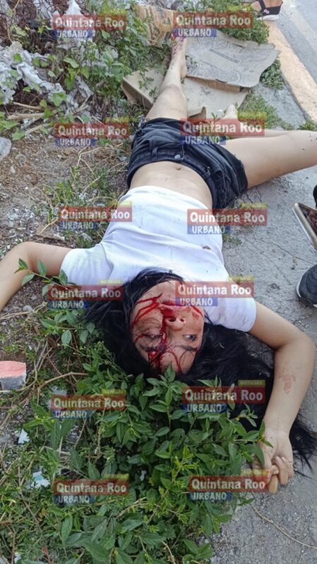 Una pareja de jóvenes que circulaba en una motocicleta acabaron gravemente heridos luego de estrellarse contra un auto cuyo conductor les hizo un corte de circulación 3 img 4129 1