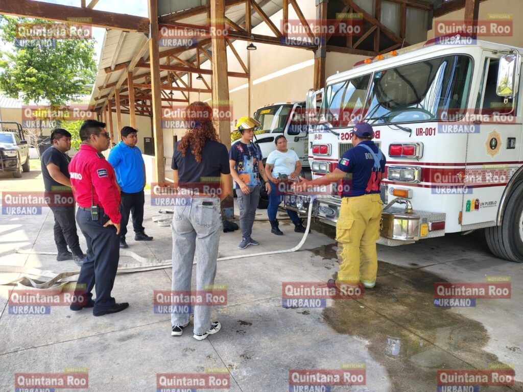 Continúan con las capacitaciones al personal de bomberos de Felipe Carrillo Puerto 1 img 8978