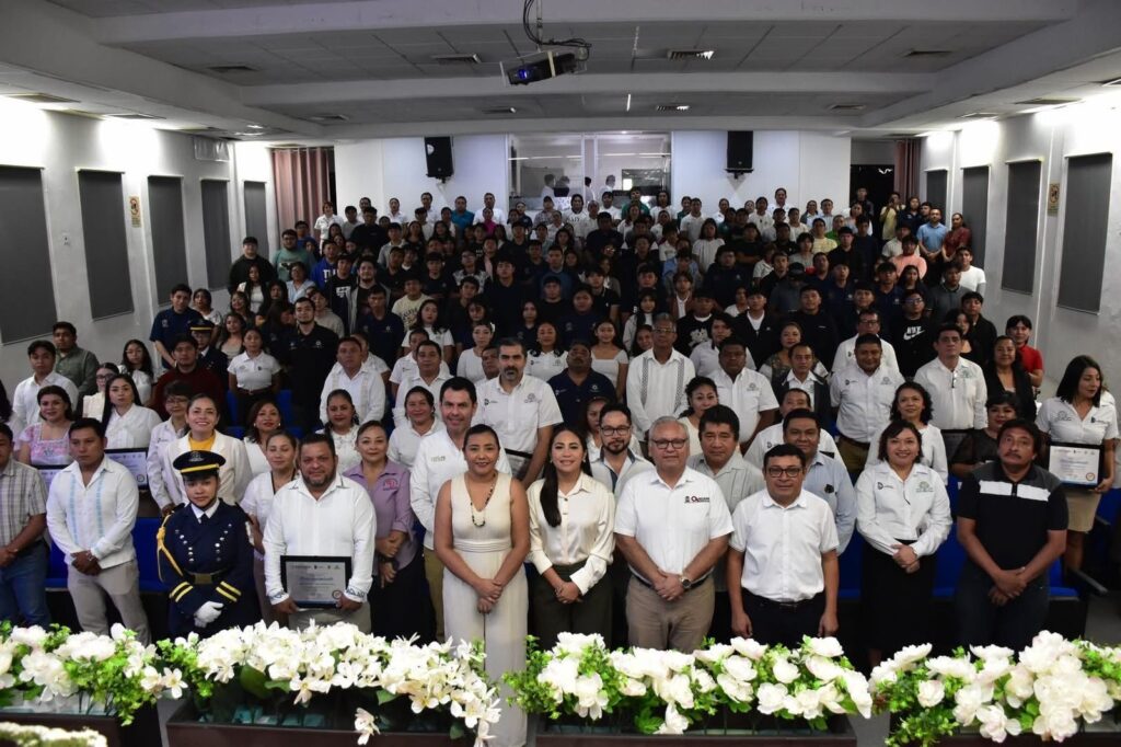 El Tec de Felipe Carrillo Puerto celebra sus 28 años de brindar educación superior en la zona maya 1 b511d079 7df1 4cfc 9f04 62eeabd75d7e