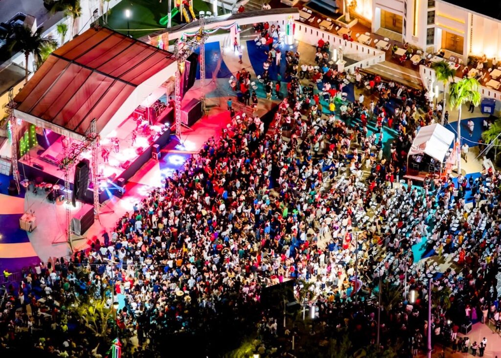 Atenea Gómez Ricalde celebra con unidad y orgullo nacional el Grito de Independencia en Isla Mujeres 1 ec82d1b5 a6de 4e64 8842 4feacdedfc8f