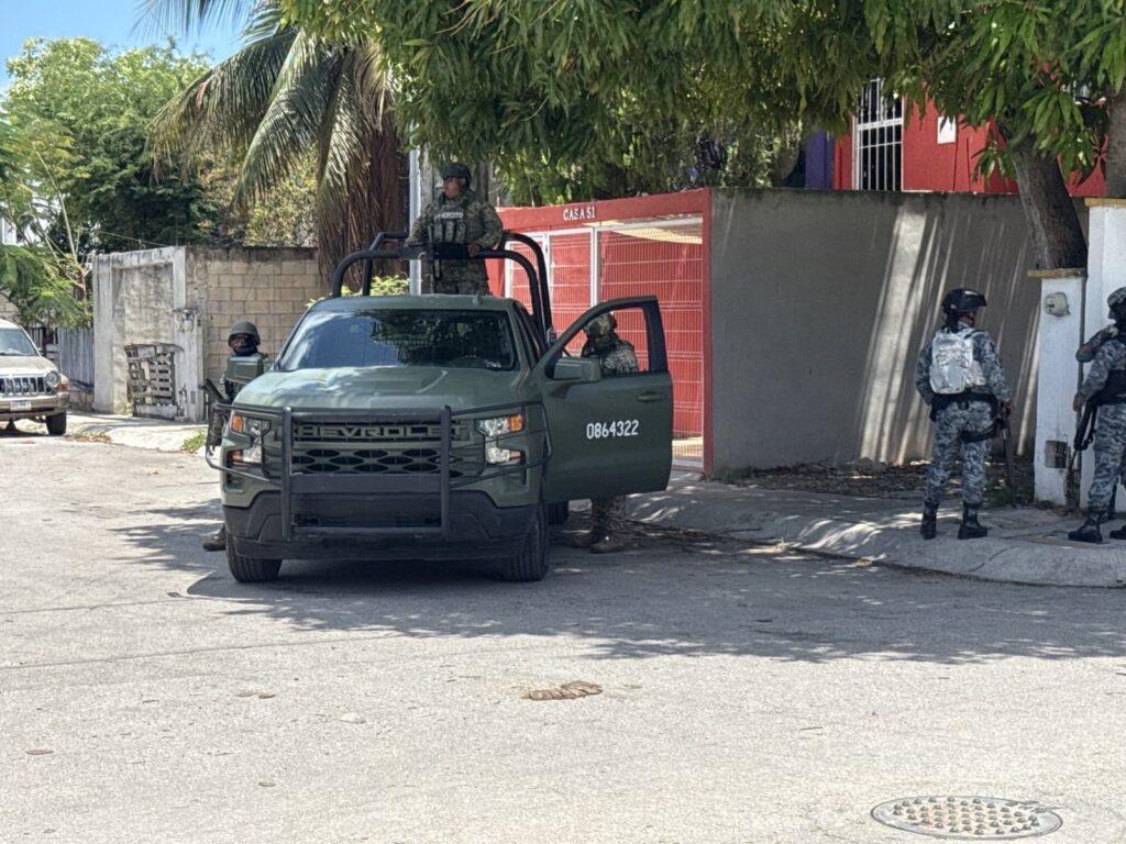 Varias personas detenidas y drogas aseguradas en domicilio de SM 208 de Cancún 2 52fa9325 25a9 40d9 b2f0 c4836dbbe2de