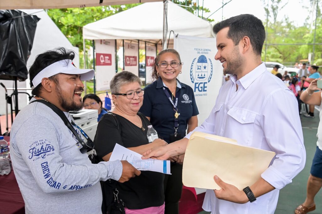 Llevamos bienestar y transformación a las familias cancunenses: Pablo Bustamante 2 88a94c39 5058 467c 9396 4df8c5b7d1e7