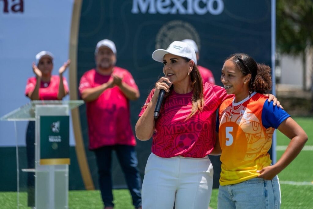 Inaugura Mara Lezama las 46 canchas y multicanchas del Mundial Social 2026 en los 11 municipios de Quintana Roo 2 f462de52 3464 47e0 ab8d 2414edd7240c