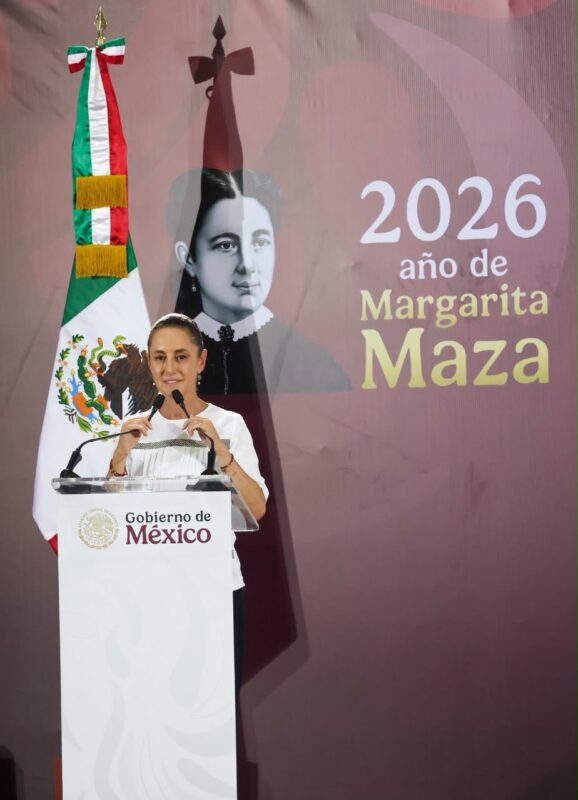 Estefanía Mercado acompaña a Claudia Sheinbaum y Mara Lezama en la entrega histórica de títulos de propiedad para familias de la Colosio 2 ba9eeebb cb25 4ebb 9328 3ff2cc2e8e34