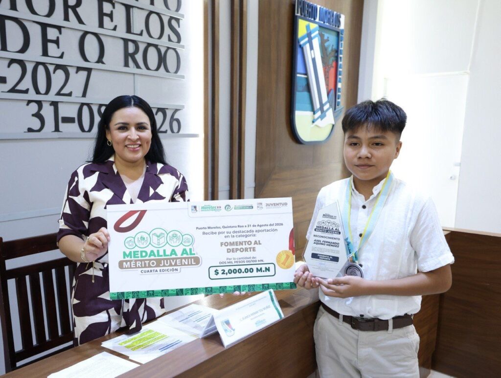 Entregan la medalla al mérito juvenil 2026 de Puerto Morelos 6 16eb185d b86b 4a00 87fc 5988cc38505f