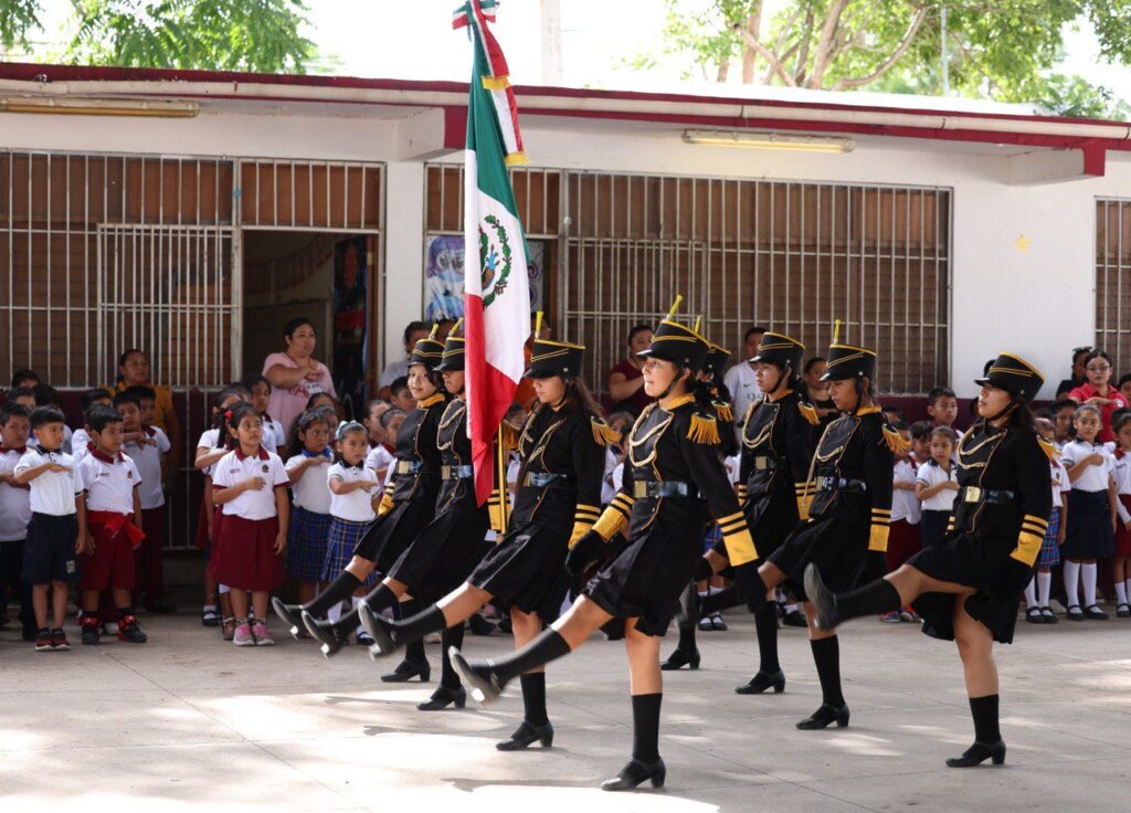 Listo Puerto Morelos para el regreso a clases: Blanca Merari 1 3130B6FB E6EC 46A5 9ECE 31DF686C10CD