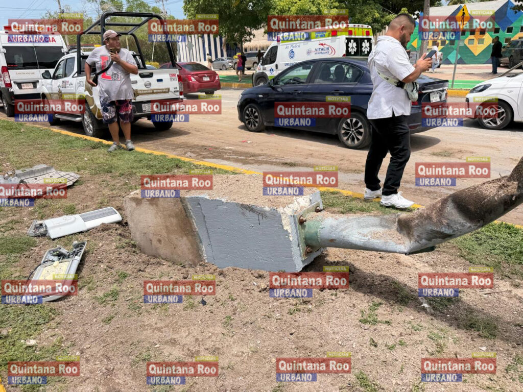 Accidente en Av. Bonampak deja dos heridos y una mujer sin vida 2 462F7DDF D9DC 4C05 9EBF 6F2D6A27255B