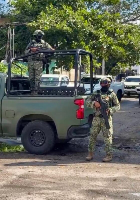 FGR catea inmueble en la colonia Colosio de Playa del Carmen; reportan detenidos y drogas 2 53032164 8D20 4C5F 993D D9D4DFA8ADE6