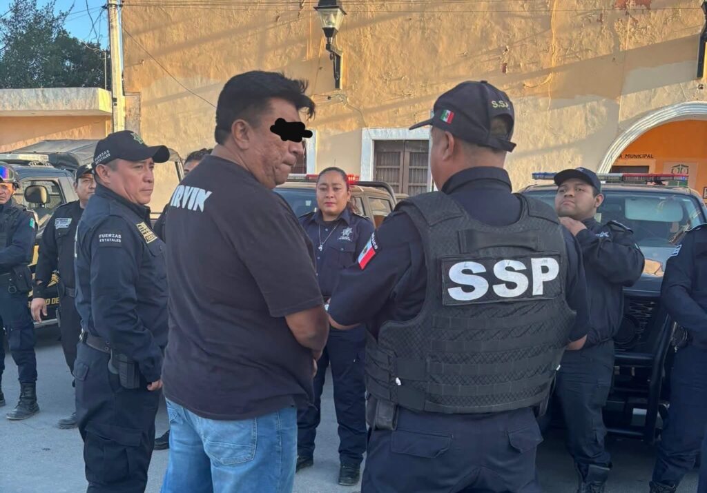 Agentes federales detienen a alcalde de Kinchil y lo trasladan a Mérida bajo fuerte operativo 1 7BA519D7 995F 4E6E B5F4 107AF533CCE6