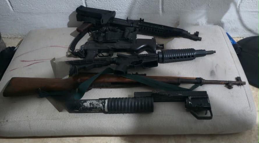 Aseguran armas largas, cartuchos y un invernadero de m@rihuana durante cateos en Solferino y Chiquilá 3 81D49C16 620D 464B B70B AEAB32C54F74