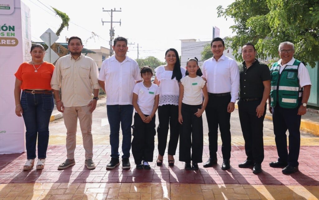 INAUGURA BLANCA MERARI PRIMER PASO SEGURO EN ZONA ESCOLAR FRENTE AL JARDÍN DE NIÑOS 5 DE MAYO 2 921c5668 3728 4cd8 965e 0d04a12c7dcc
