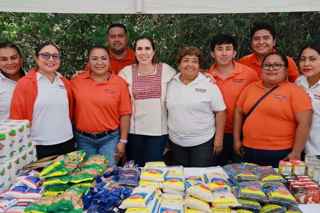 Atenea Gómez acerca atención, trámites y servicios a las familias de la Zona Continental con “ATEndiendo a la Gente” 2 24d1900e 2b82 4d72 9ad9 bd0dd279ebec
