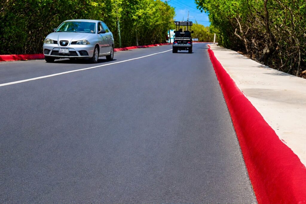 Atenea Gómez Ricalde entrega nueva obra de pavimentación en la carretera Sac Bajo de Isla Mujeres 2 7abcae8d 0f6d 4777 aabc 1dea7e070676
