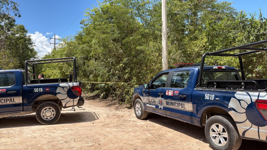 Hallan a una pareja ejecutada cerca de la Prolongación La Luna de Cancún 2 c08a805f de36 49e1 a407 27fe65e0351e