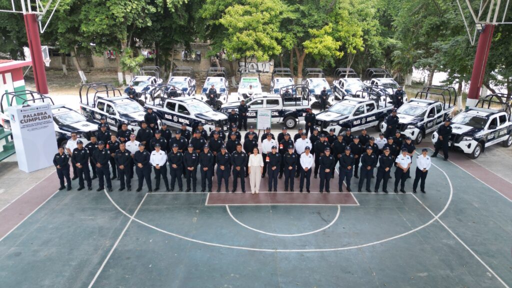 Fortalece Blanca Merari la seguridad de Puerto Morelos con más policías, patrullas y tecnología 2 c33d660b ef1b 4ef6 9dbf c69ba53857d5