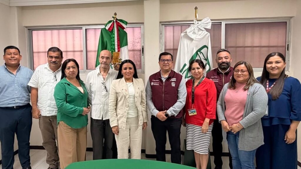 Fortalece Blanca Merari gestiones para mejorar servicios de salud y seguridad social en Puerto Morelos 1 139af806 b573 4ab6 948d 4c6d6e9d92db