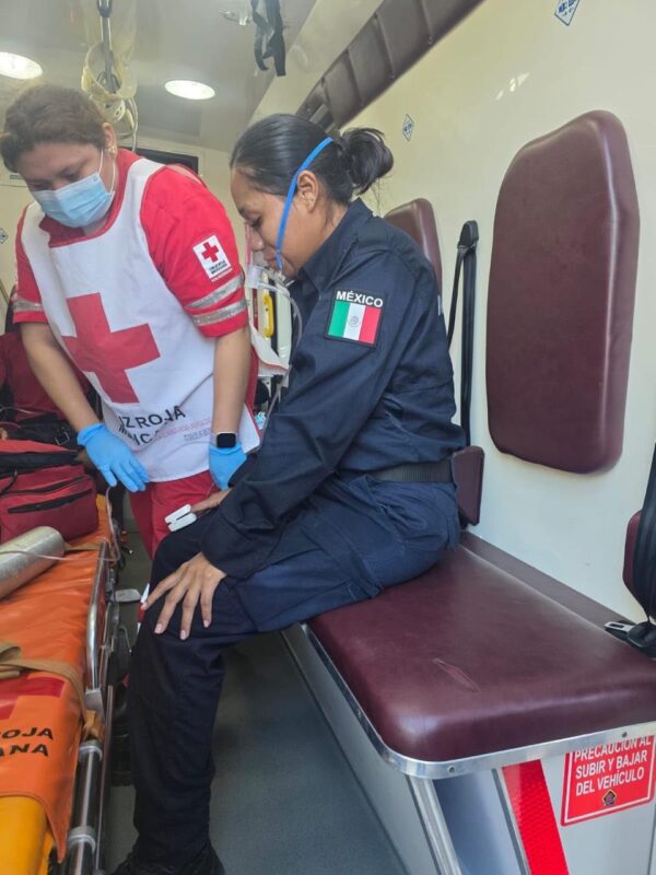 Dos pequeños y dos mujeres son rescatados de terrible incendio que dejó en cenizas su hogar en Los Héroes 1 B591D529 B0F0 459F 9917 A2BD06E1E7DF